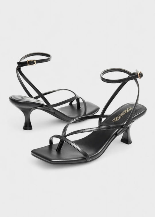 Kassie - Quadratische Zehen Riemchen Kitten Heels
